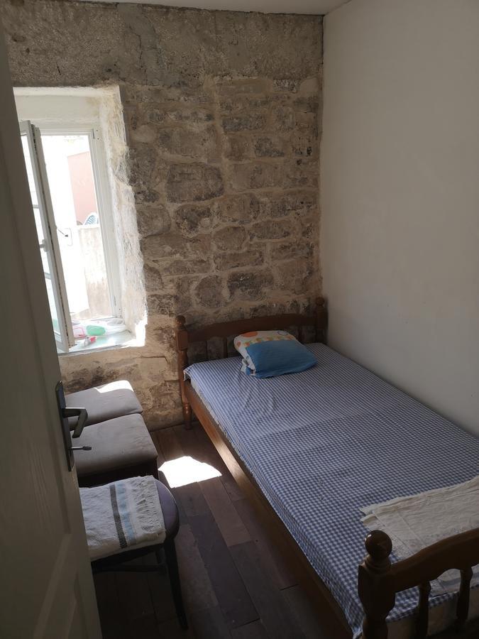Hostel Michel Budva Ngoại thất bức ảnh