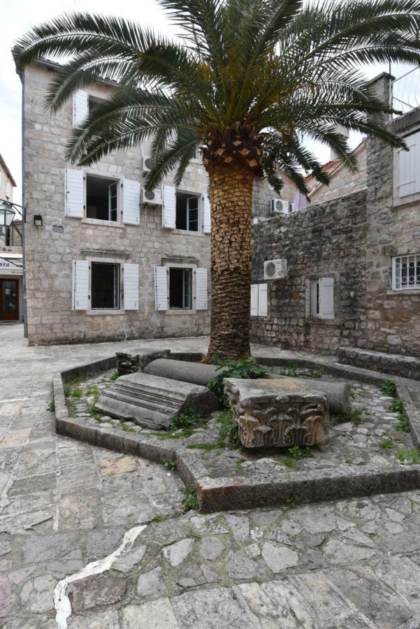 Hostel Michel Budva Ngoại thất bức ảnh