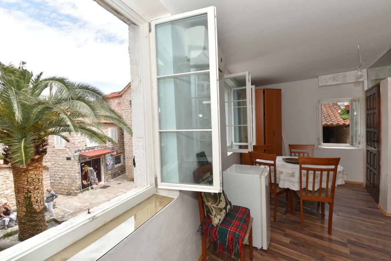 Hostel Michel Budva Ngoại thất bức ảnh
