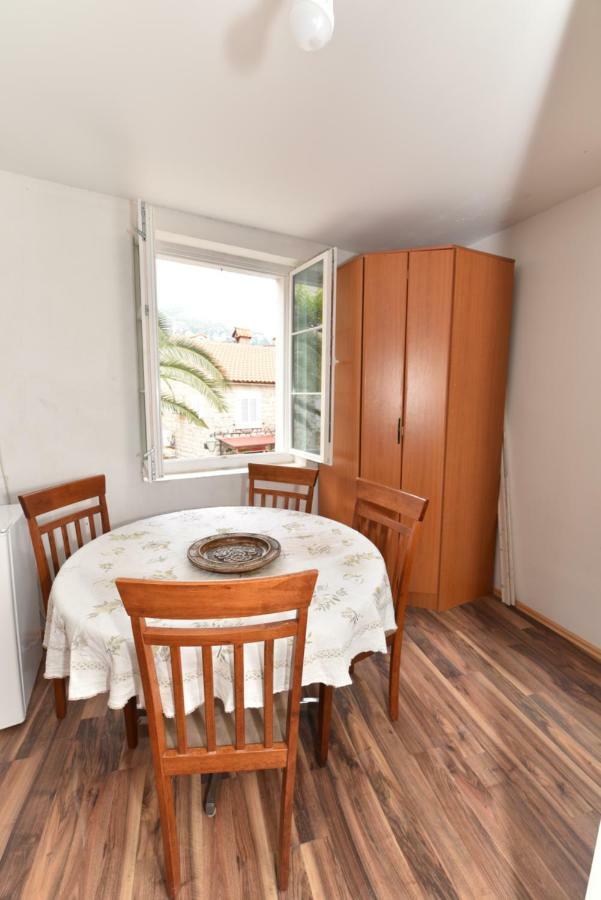 Hostel Michel Budva Ngoại thất bức ảnh