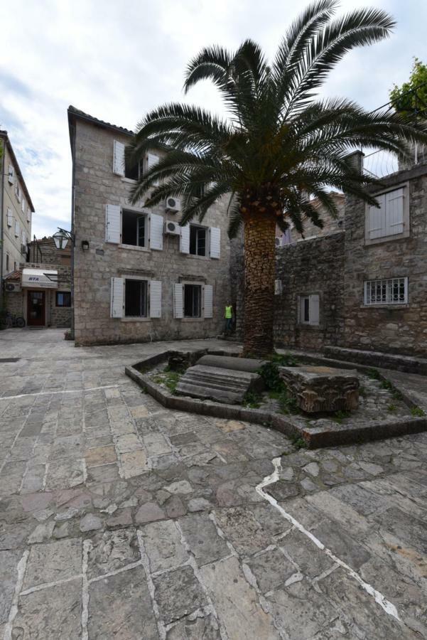 Hostel Michel Budva Ngoại thất bức ảnh