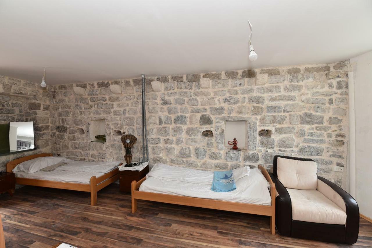 Hostel Michel Budva Ngoại thất bức ảnh