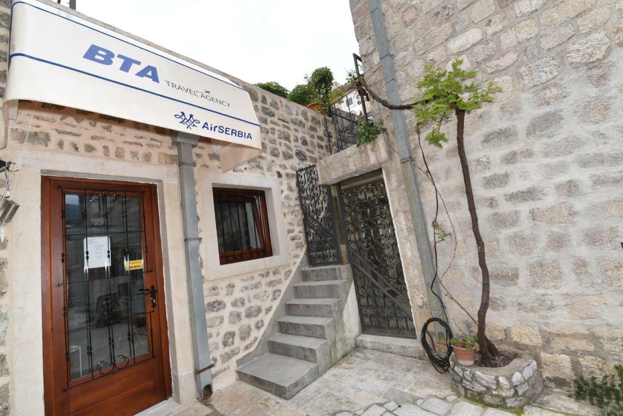 Hostel Michel Budva Ngoại thất bức ảnh