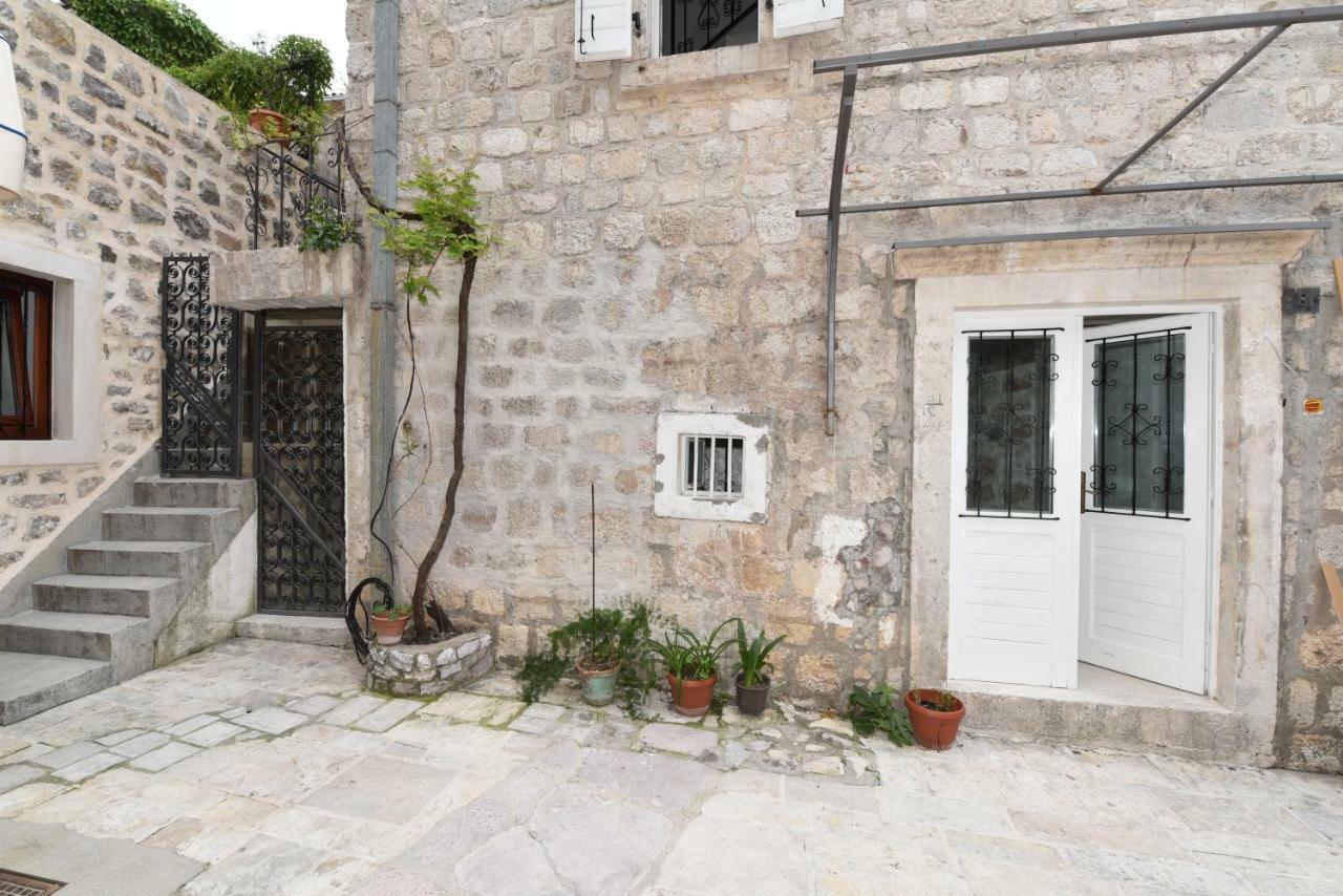 Hostel Michel Budva Ngoại thất bức ảnh
