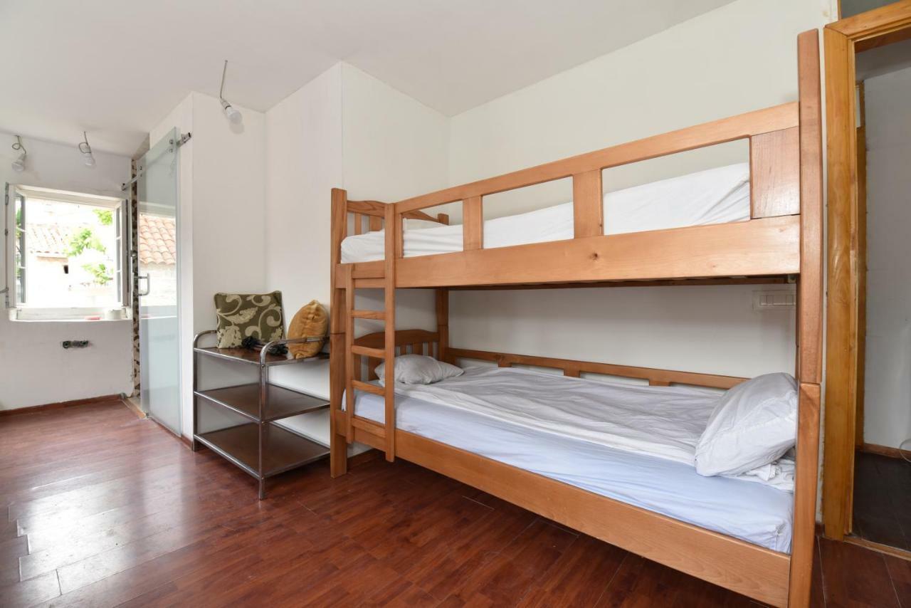 Hostel Michel Budva Ngoại thất bức ảnh