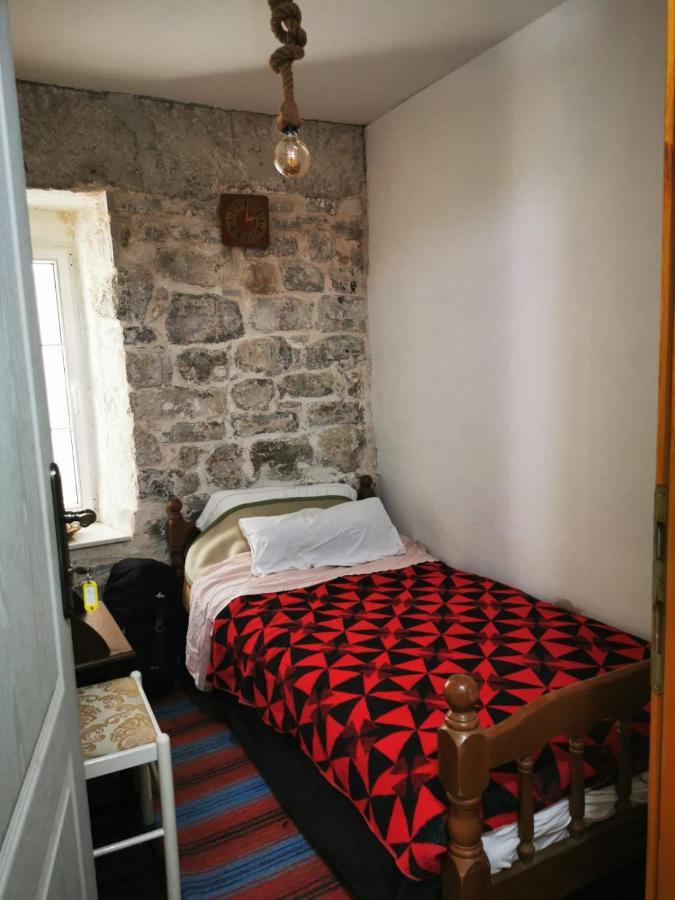 Hostel Michel Budva Ngoại thất bức ảnh